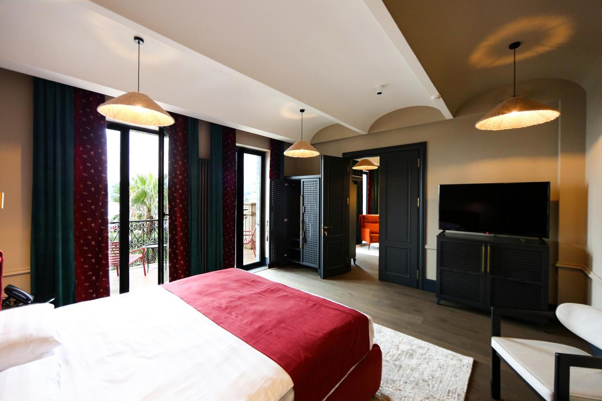 Hotel Retro Batumi Kültér fotó