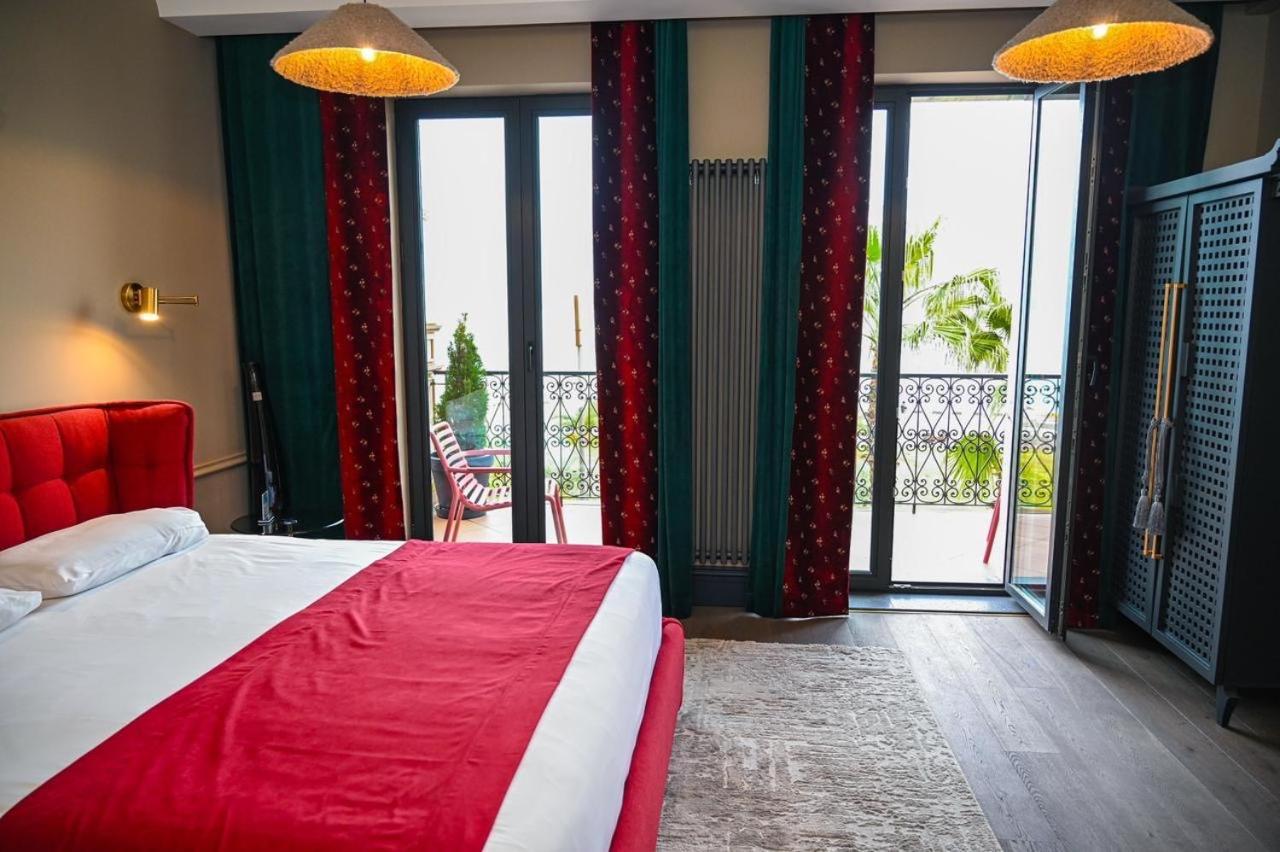 Hotel Retro Batumi Kültér fotó