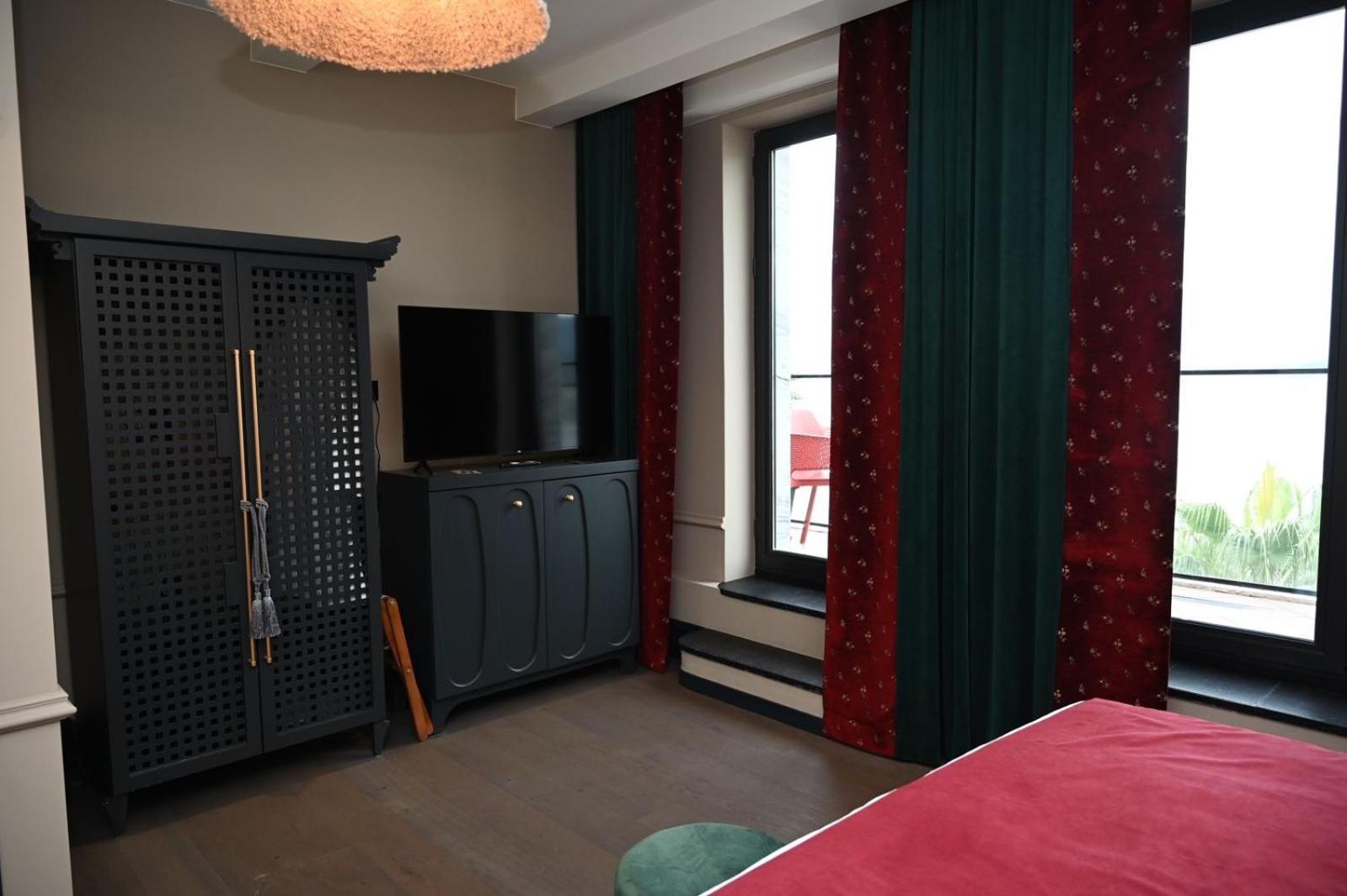 Hotel Retro Batumi Kültér fotó