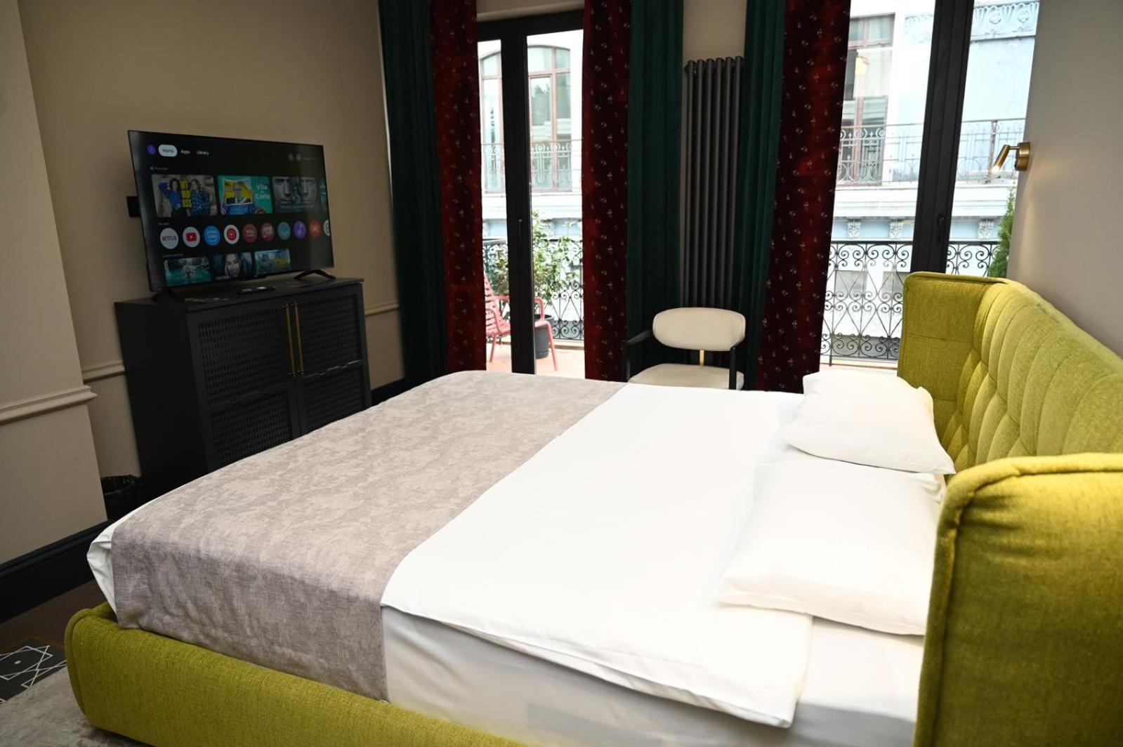 Hotel Retro Batumi Kültér fotó