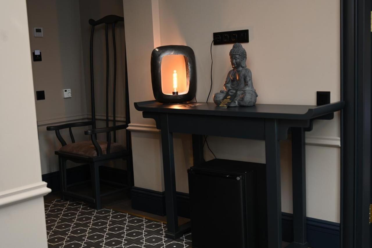 Hotel Retro Batumi Kültér fotó